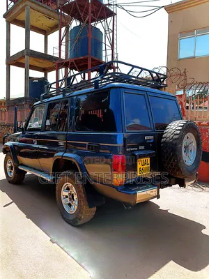 Toyota Land Cruiser Prado 1996 Black