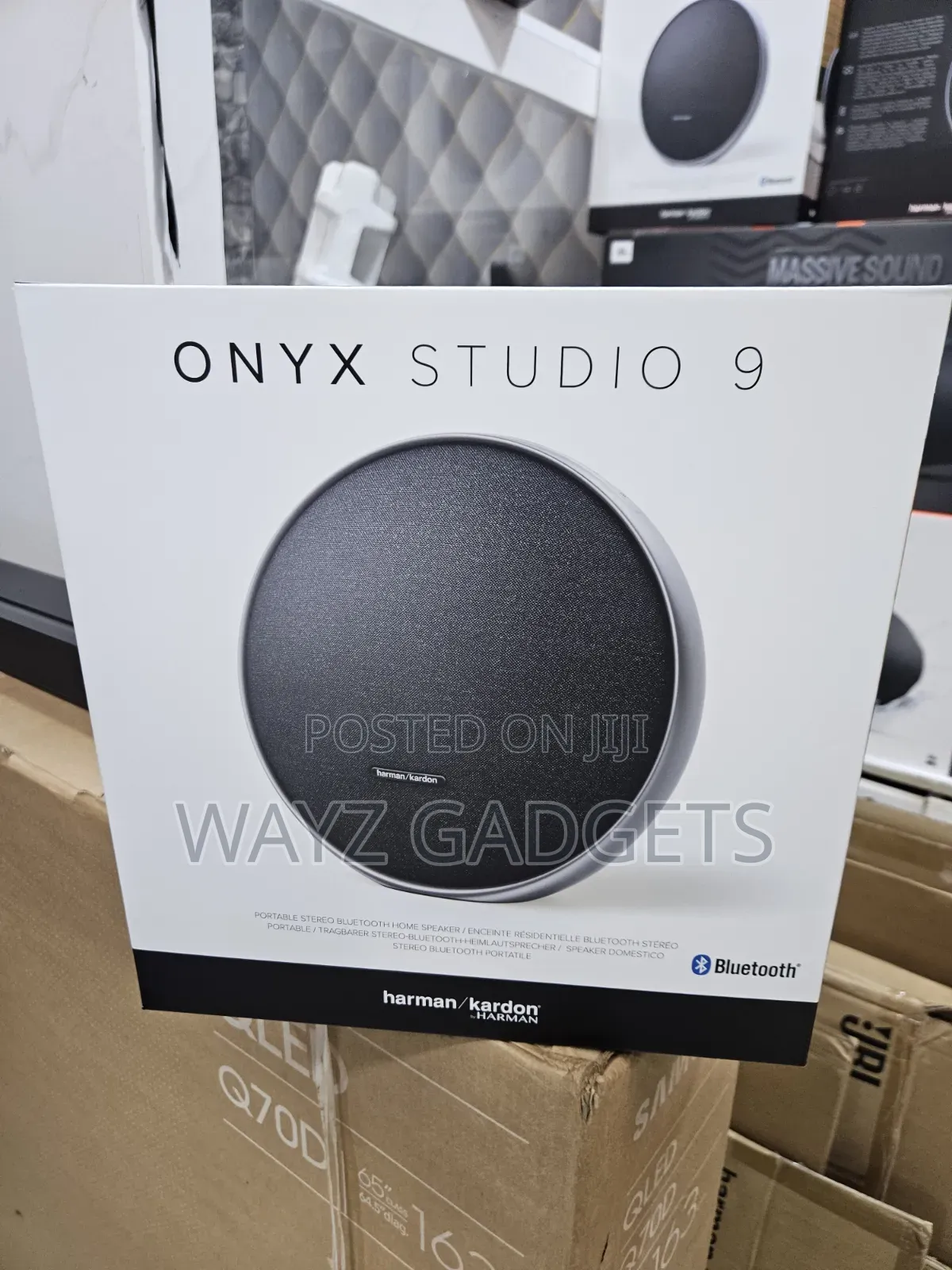 Harman Kardon Onyx Studio 9