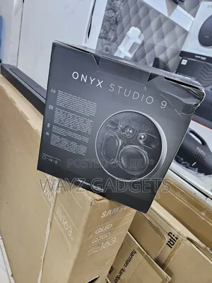 Harman Kardon Onyx Studio 9