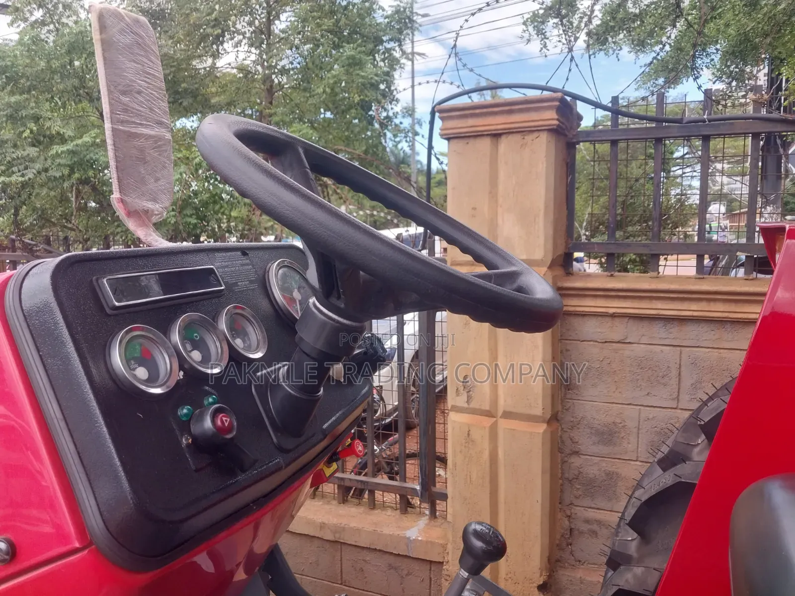 Tractor Messi Ferguson 385 4wd 2026