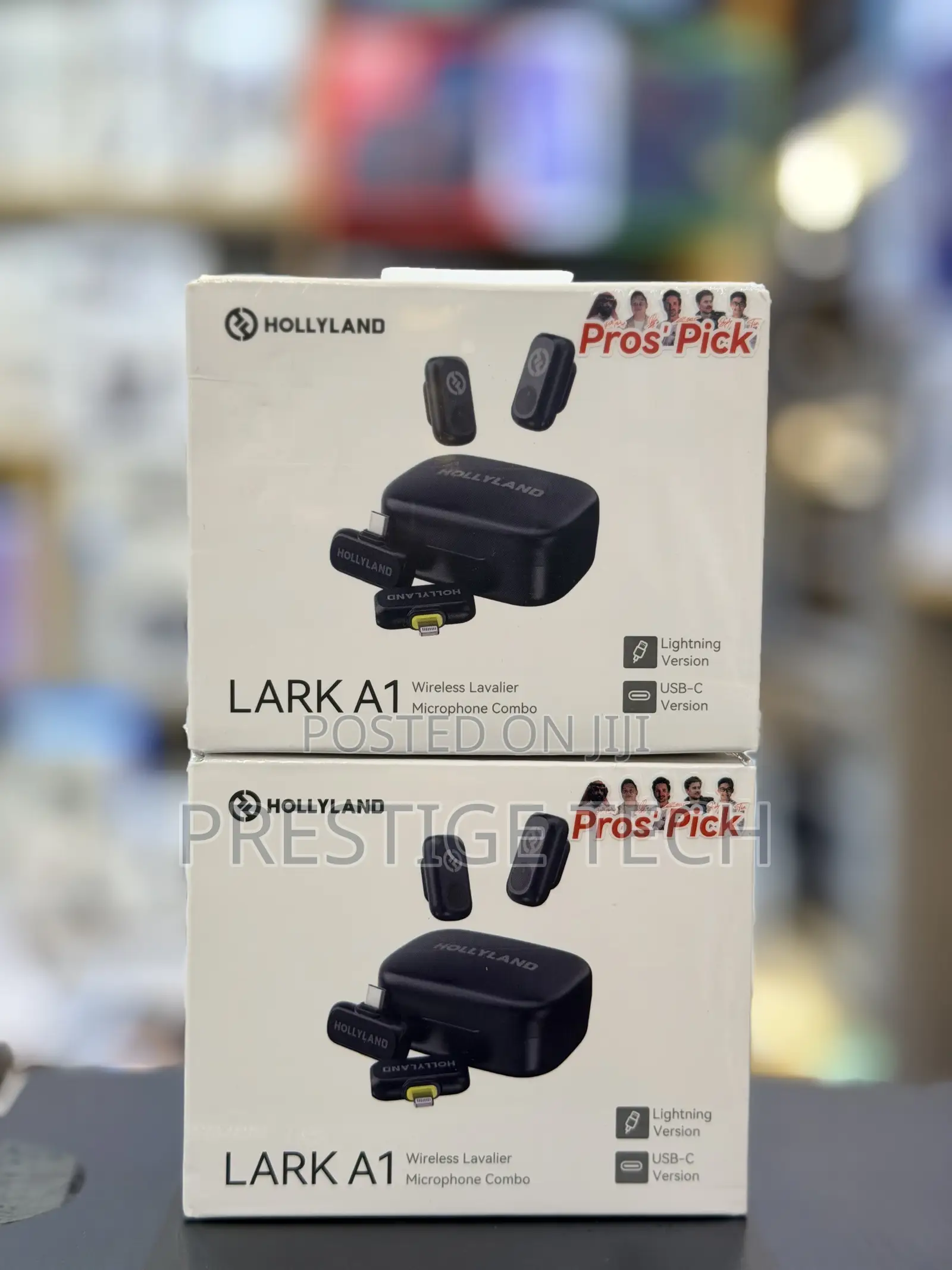 Hollyland Lark A1 Wireless Lavalier Microphone Combo