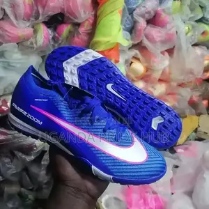 Nike Air Zoom Mercurial Vapor.