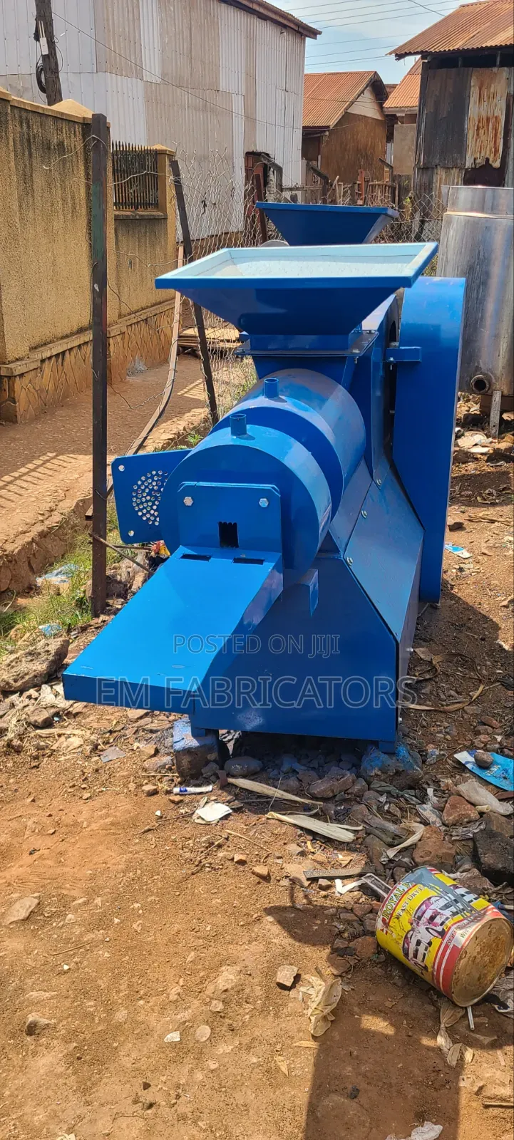Soap Making Machine. 5 Years Warranty 1 Year Guaranty. 600kgs/Hr.