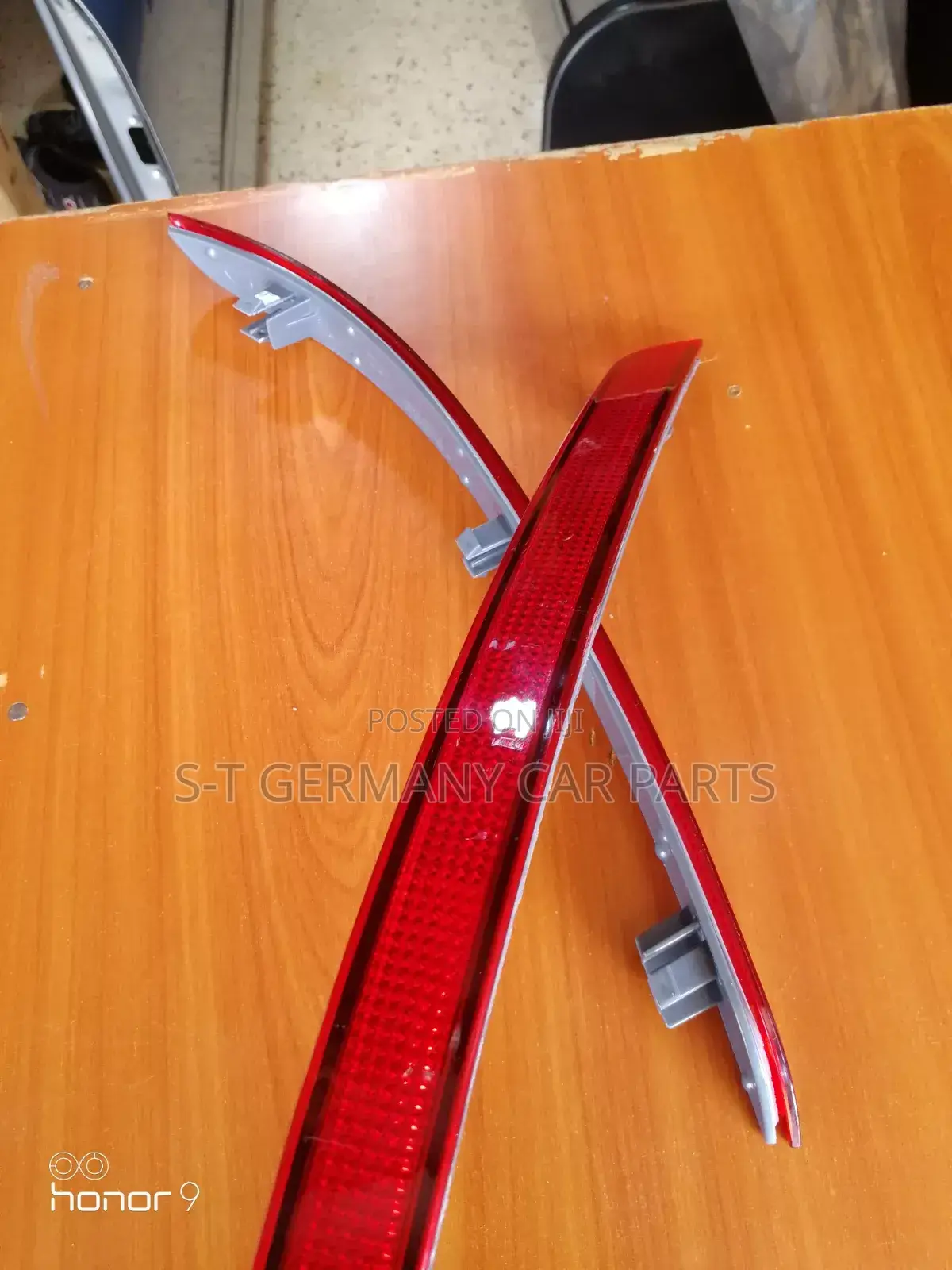 Back/Behind Bumper Reflectors / Lightsfor Ml350 Model 2012-2015