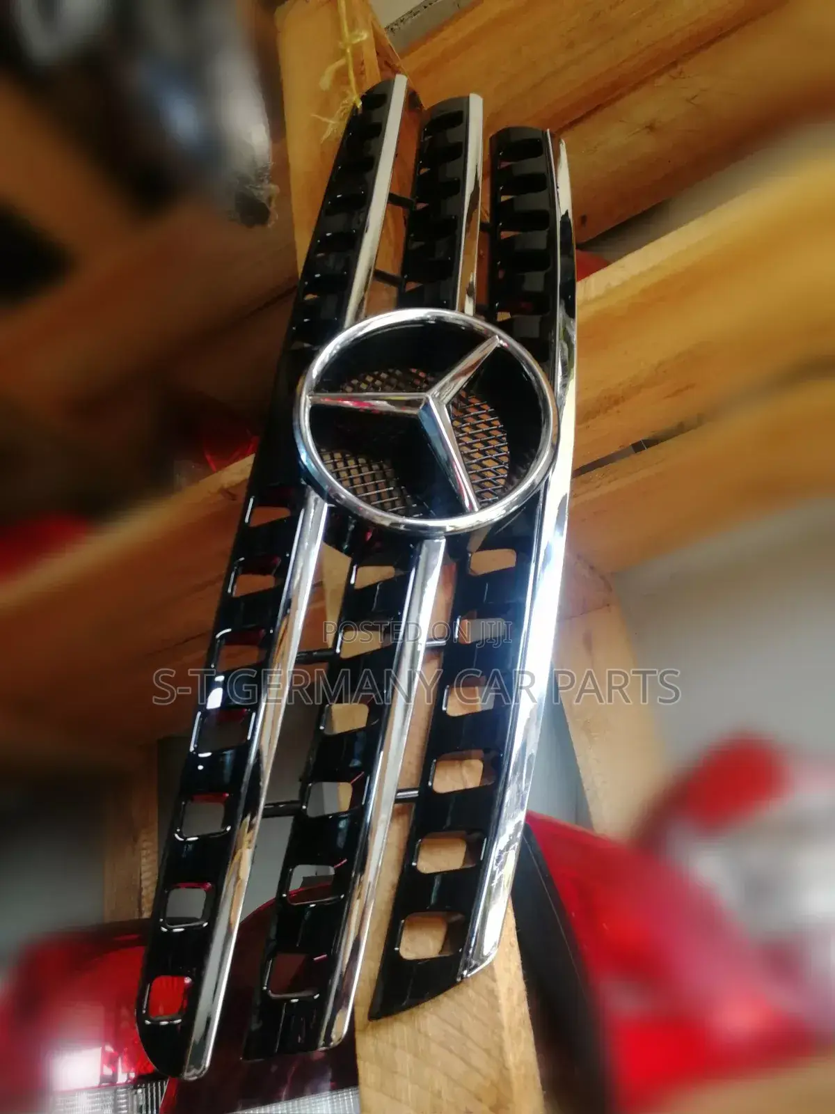 W163 Grill