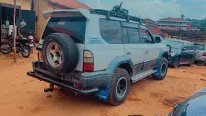 Toyota Land Cruiser Prado 1998 White