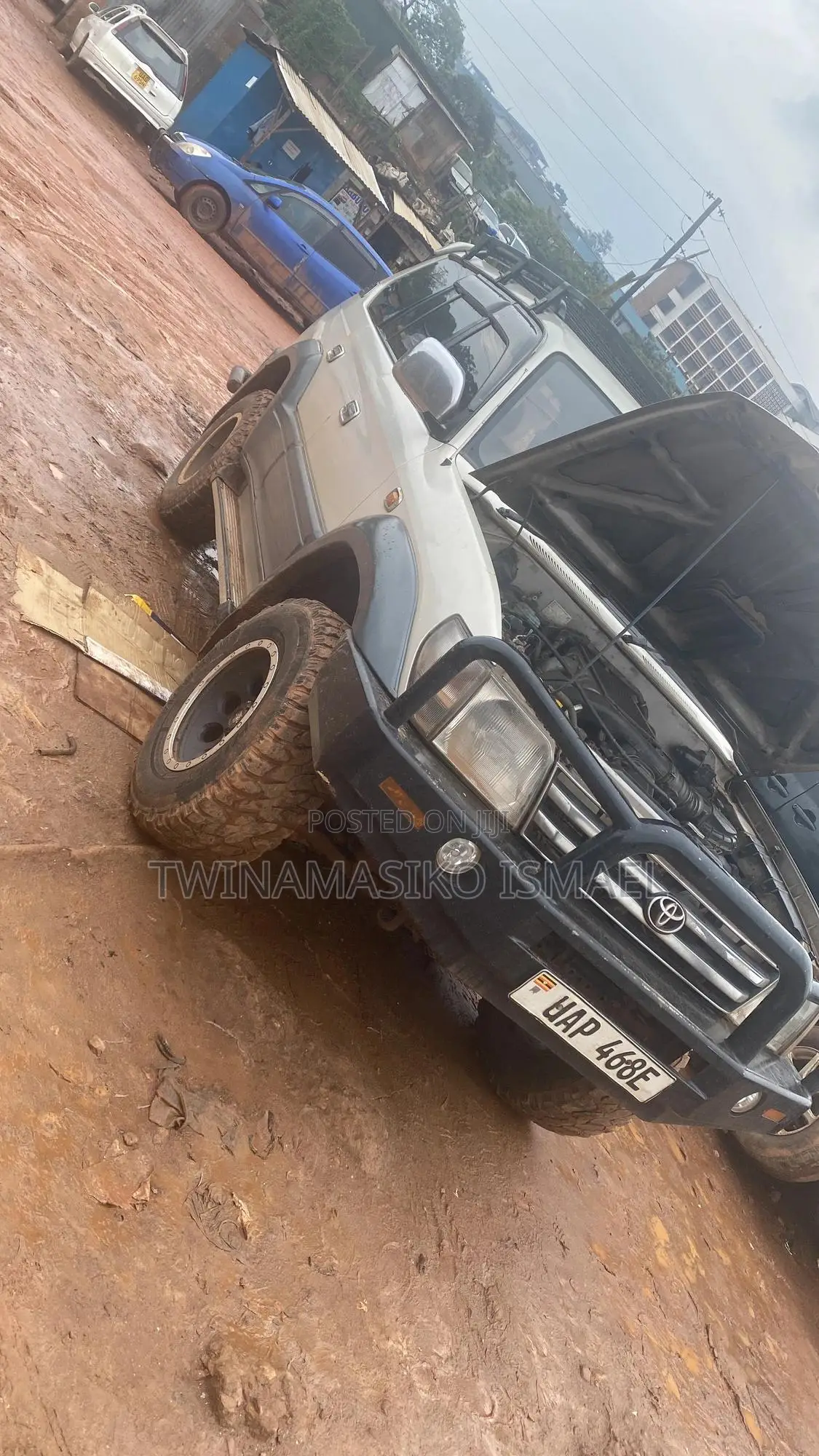 Toyota Land Cruiser Prado 1998 White