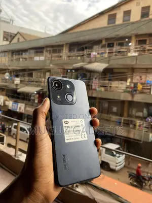 Itel A06 64 GB Black
