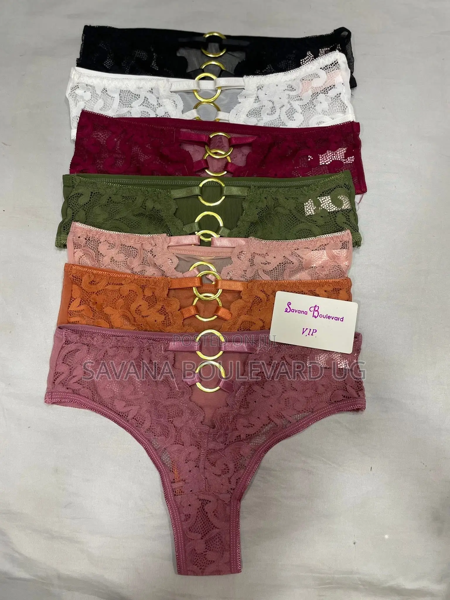 Savana Boulevard Lace Cut-Out Thongs With Gold R