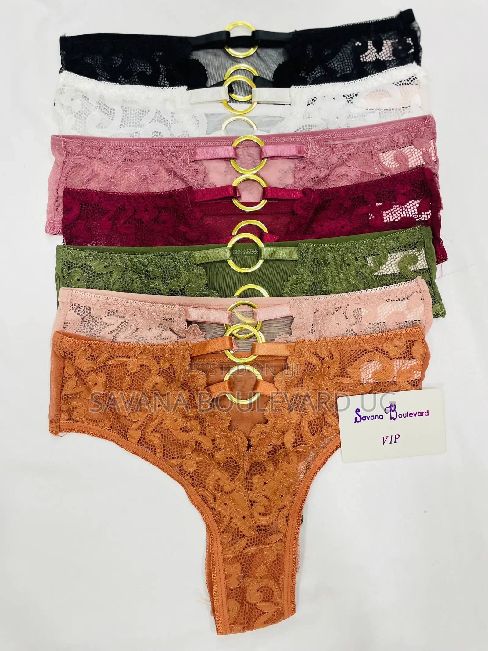 Savana Boulevard Lace Cut-Out Thongs With Gold R