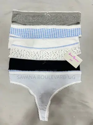 Savana Boulevard Vip Cotton Thongs With Crochet Trim