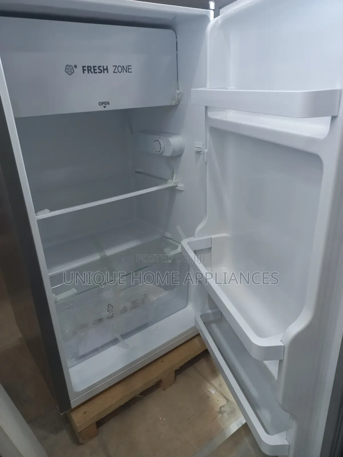 Hisense Refrigerator 90l