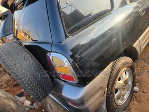 Toyota RAV4 Cabriolet 1998 Black