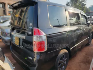 Toyota Noah 2009 Black