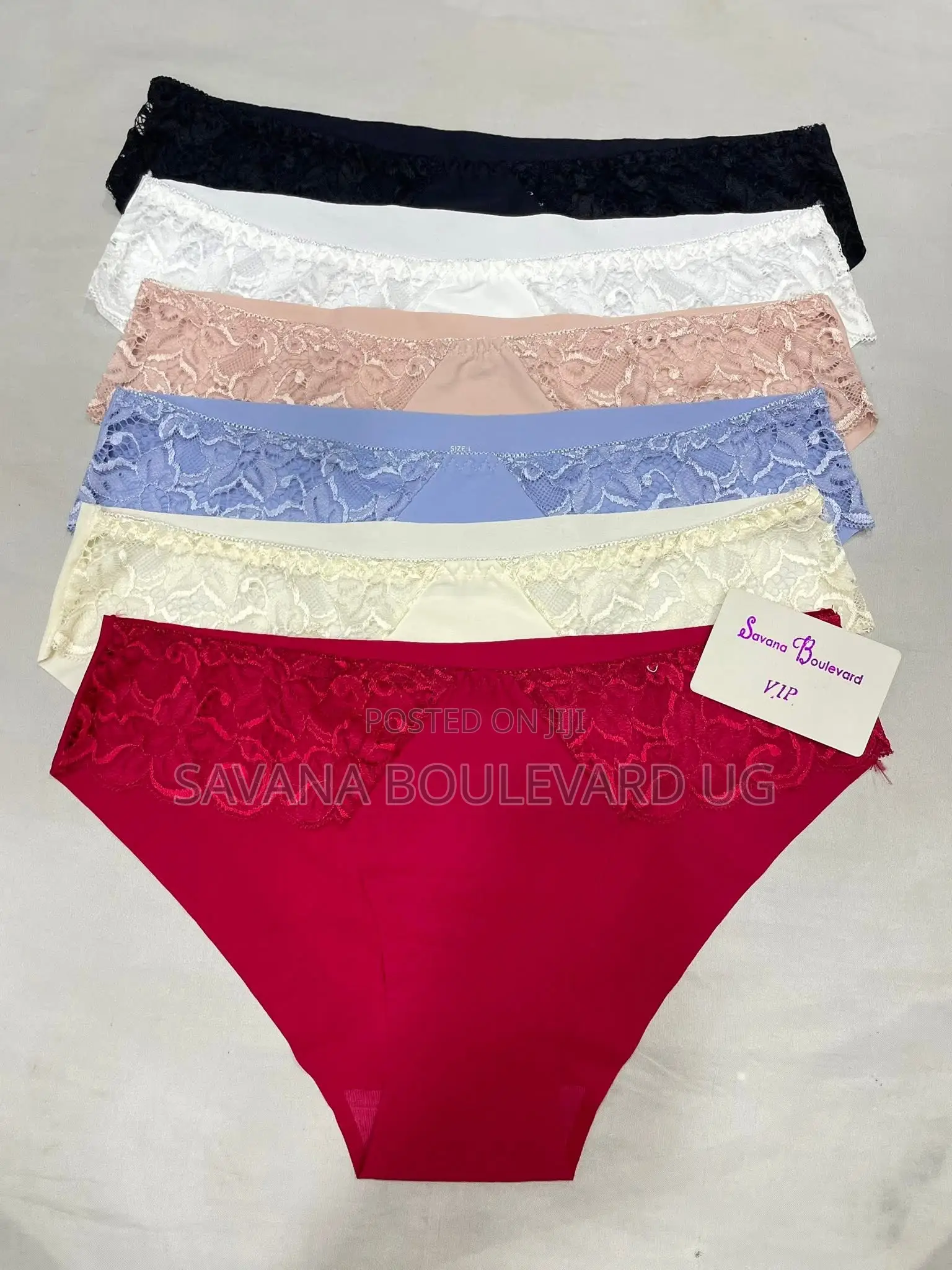 Savana Boulevard Vip Seamless Bikini Panties With Lace Hip Panels