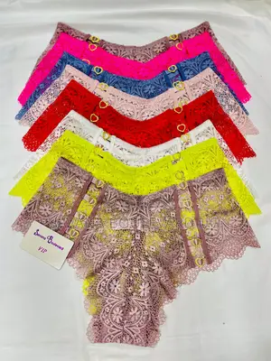 Savana Boulevard Full Lace Cheeky Panties With Heart Chains