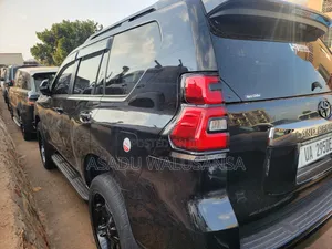Toyota Land Cruiser Prado 2020 Black