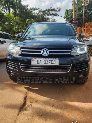 Volkswagen Touareg 2014 Black