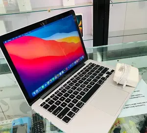 Laptop Apple MacBook Pro 16GB Intel Core i7 SSD 512GB