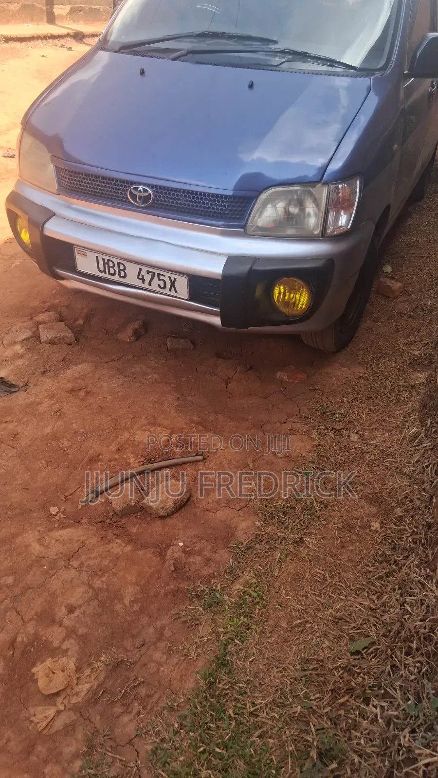 Toyota Noah 2002 Blue