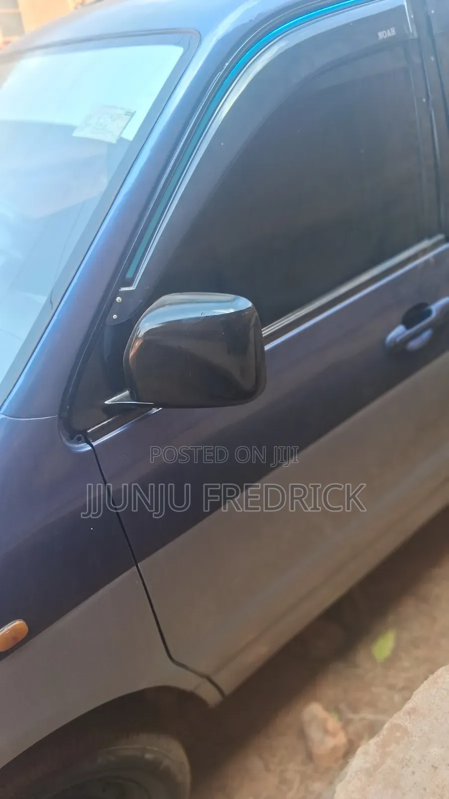 Toyota Noah 2002 Blue
