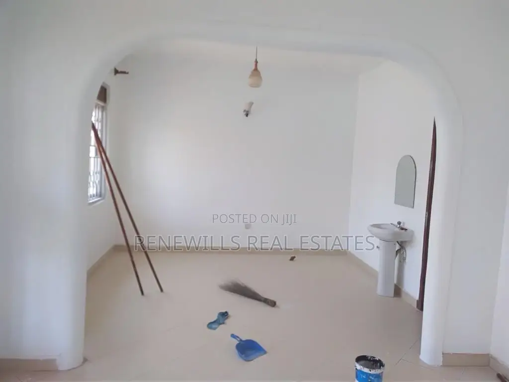 3bdrm Bungalow in Renewills Real, Katabi for sale