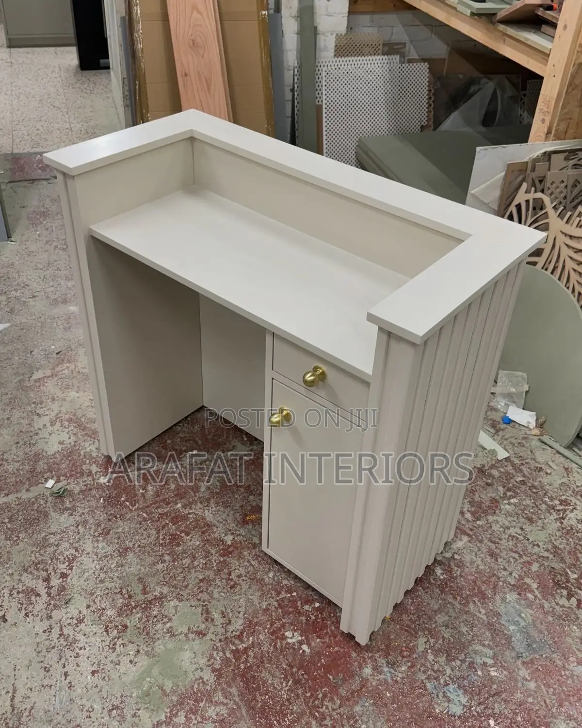 Boutique Gray Service Desk or Counter Table on Cheaper Price