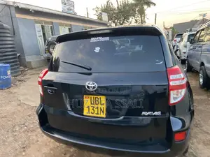 Toyota RAV4 2010 Black