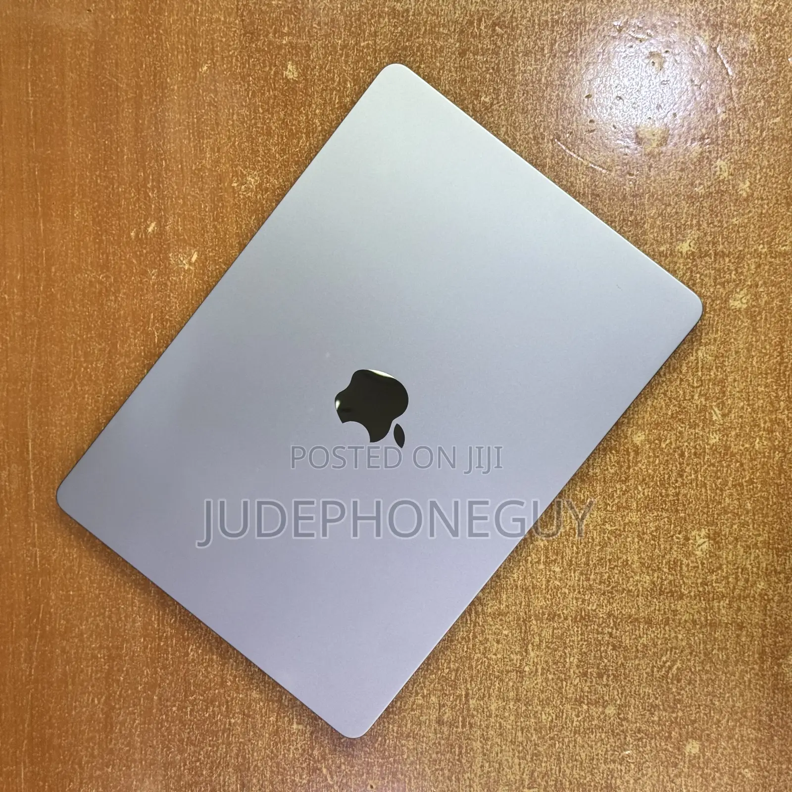 Laptop Apple MacBook Air 2022 M2 16GB Apple M2 SSD 512GB
