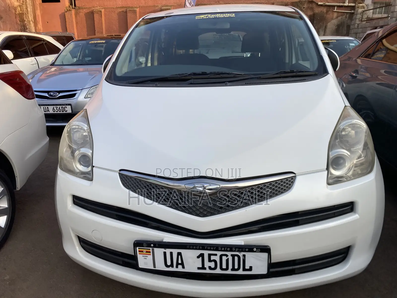 Toyota Ractis 2011 White