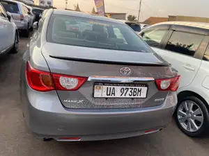 Toyota Mark X 2017 Gray
