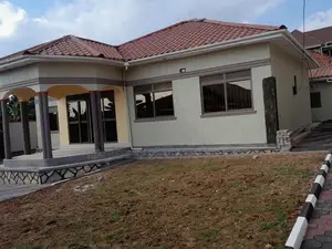 4bdrm House in Nangabo for sale