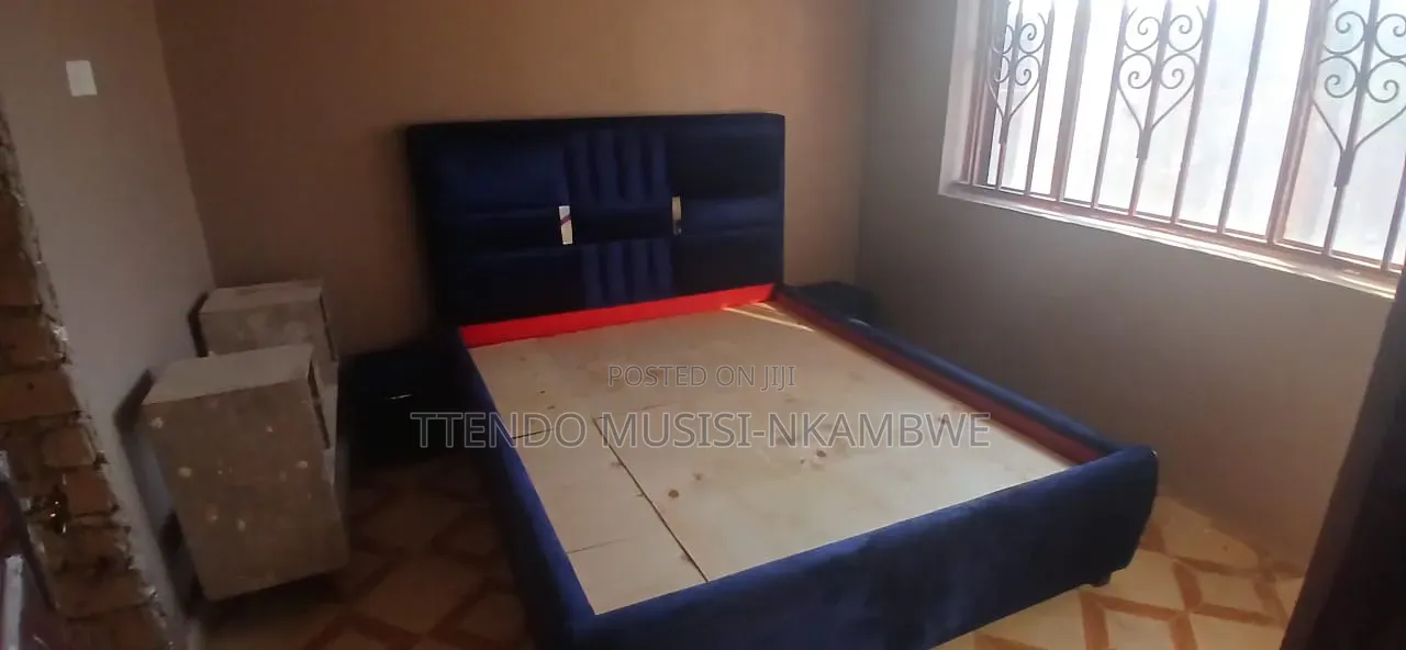 5x6 Brand New Bed Ready for Sale