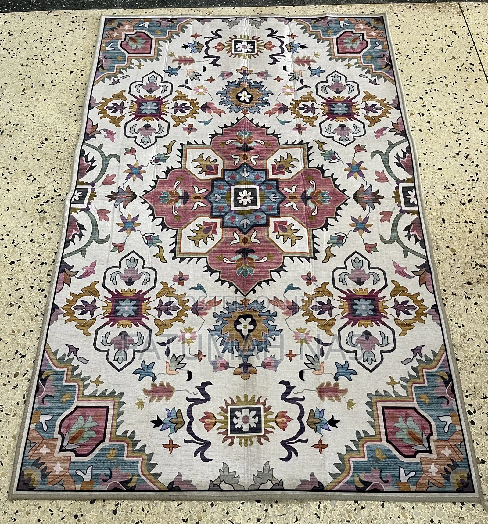 Carpets/Rugs