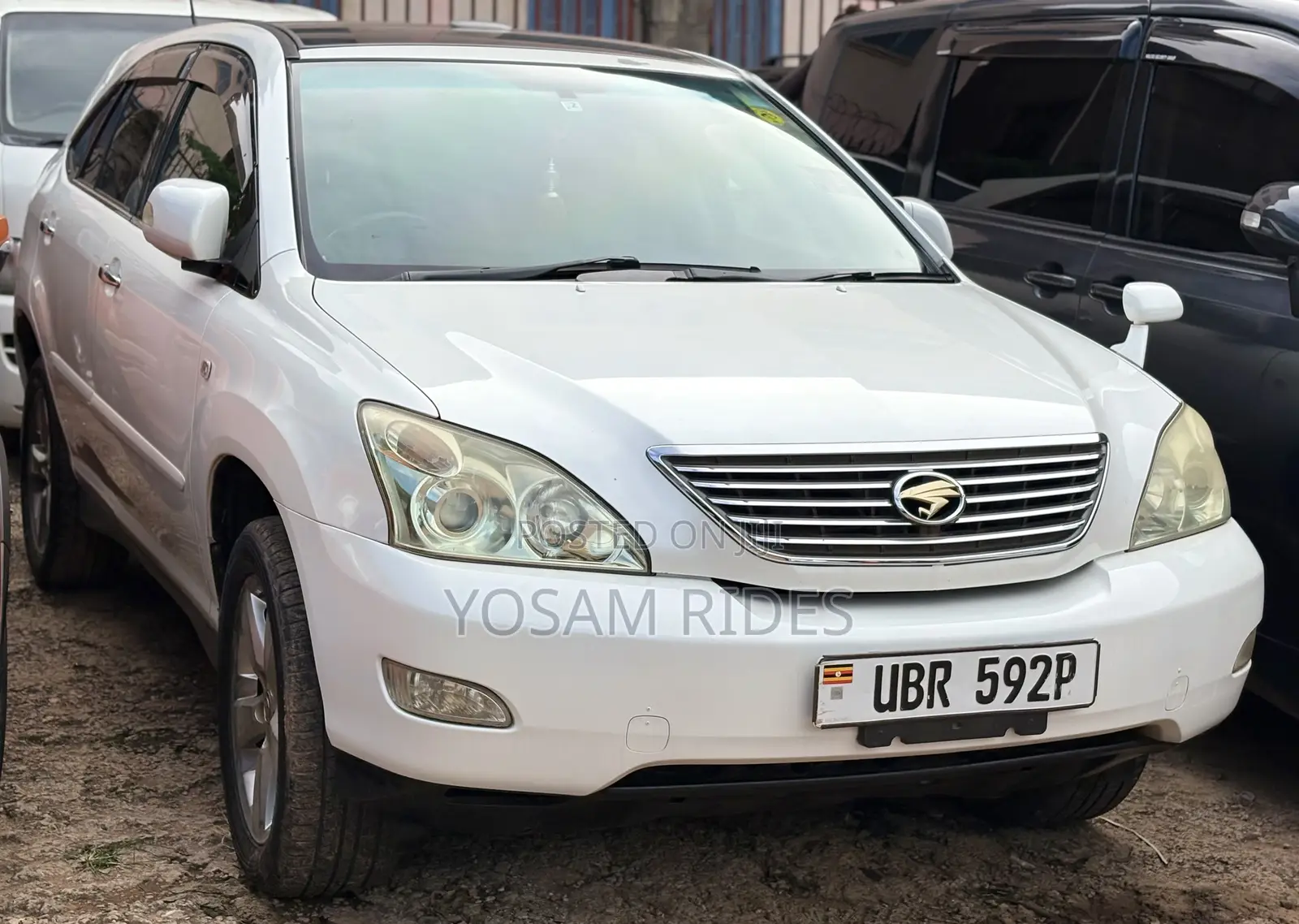 Toyota Harrier 2.4 2012 White