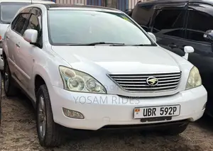 Toyota Harrier 2.4 2012 White
