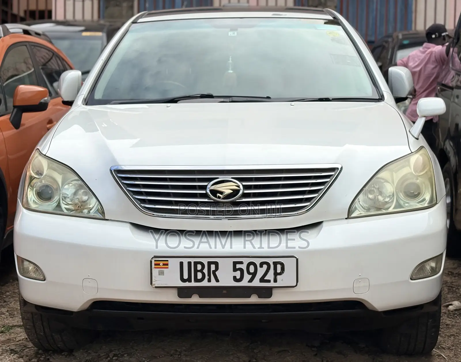 Toyota Harrier 2.4 2012 White