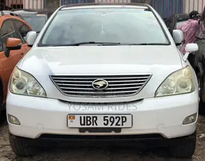 Toyota Harrier 2.4 2012 White