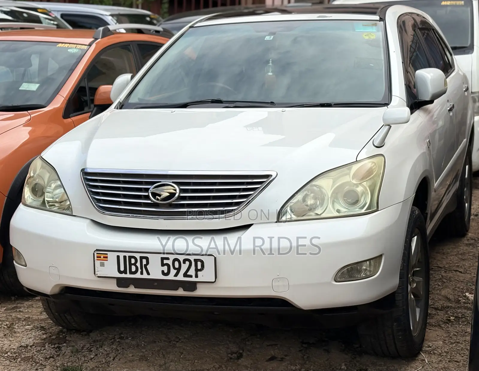 Toyota Harrier 2.4 2012 White