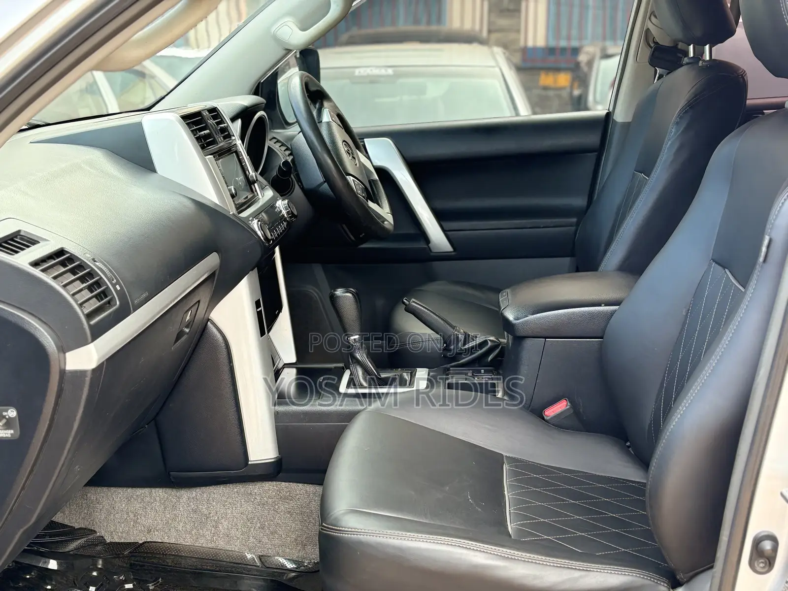 Toyota Land Cruiser Prado 2.8 D-4D 2015 Silver