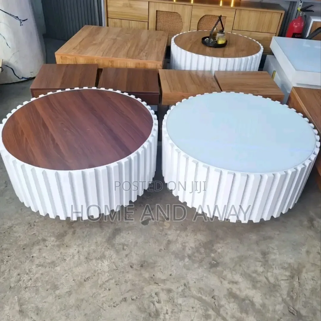 Laminated Wood Round Center Tables in Any Colour From 680,000/-