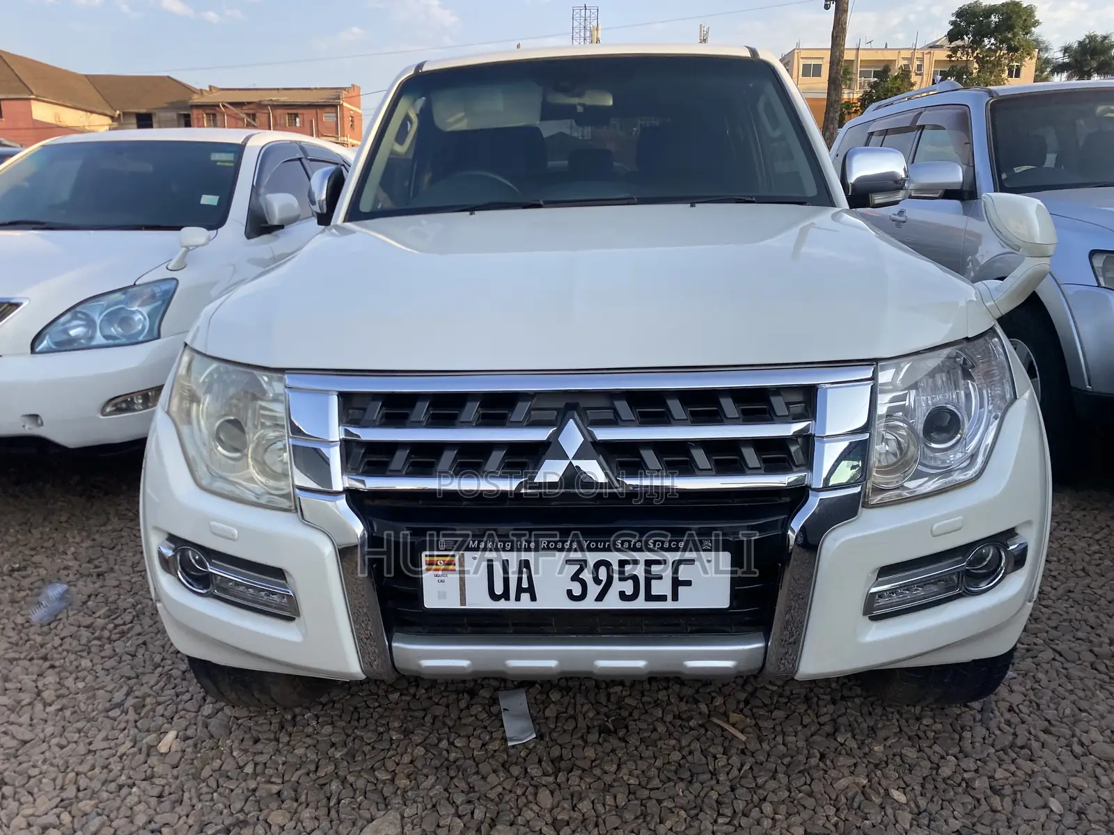 Mitsubishi Pajero 2015 White