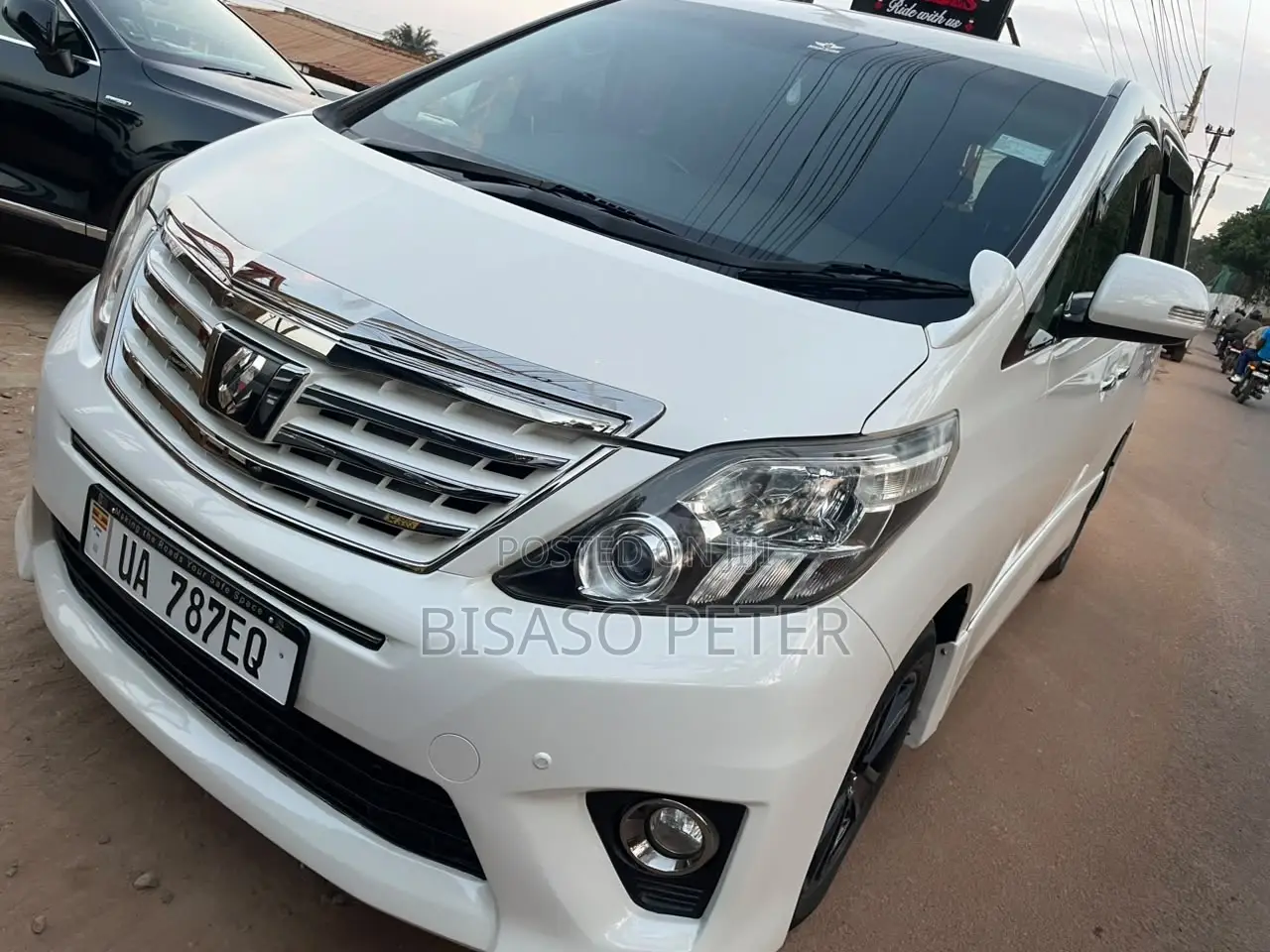 Toyota Alphard 2011 White