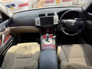 Toyota Mark X 2.5 RWD 2005 Silver