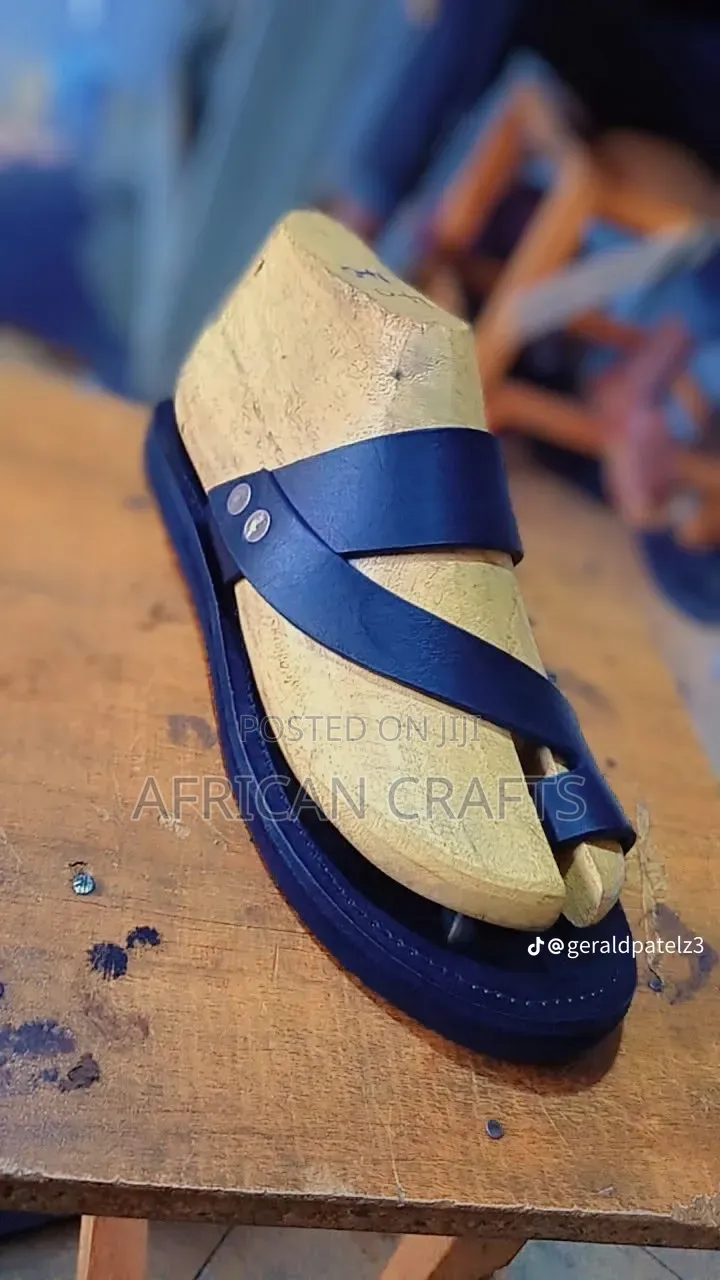Craft Shoes With Good Quality.Made From Leather