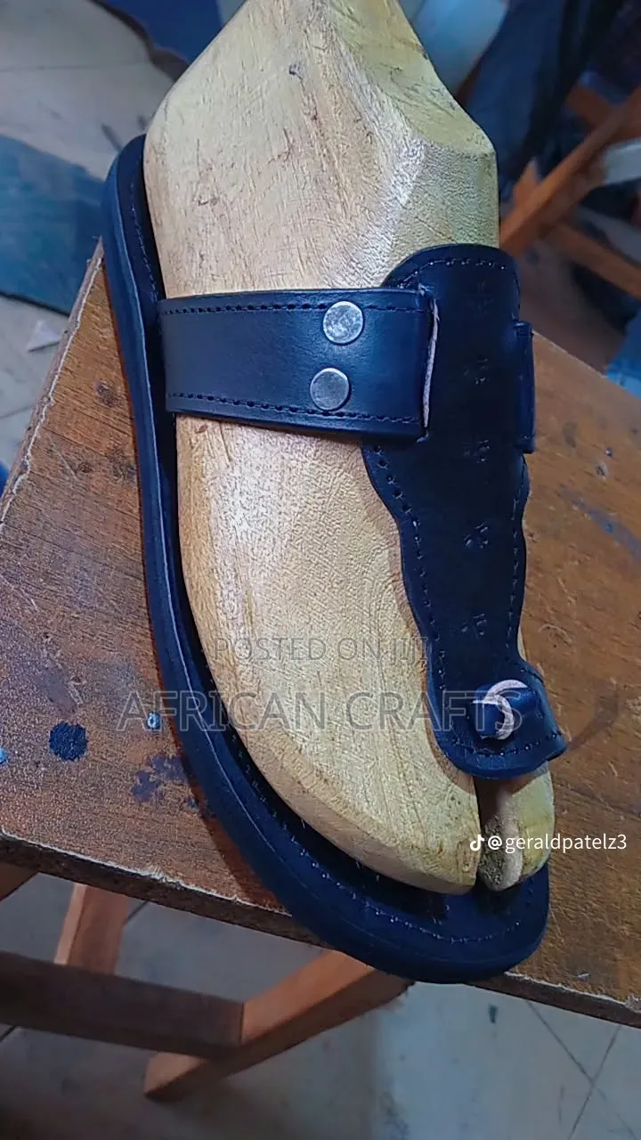 Craft Shoes With Good Quality.Made From Leather