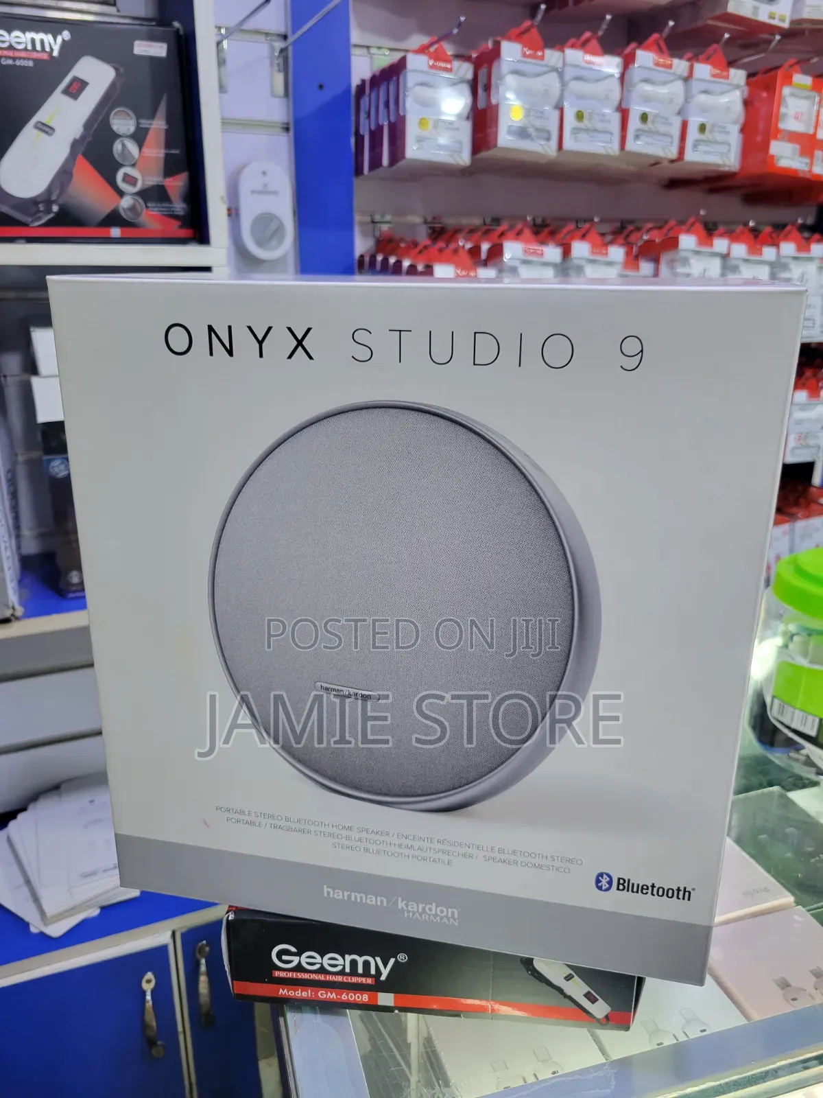 Studio 9 Onxy Speaker