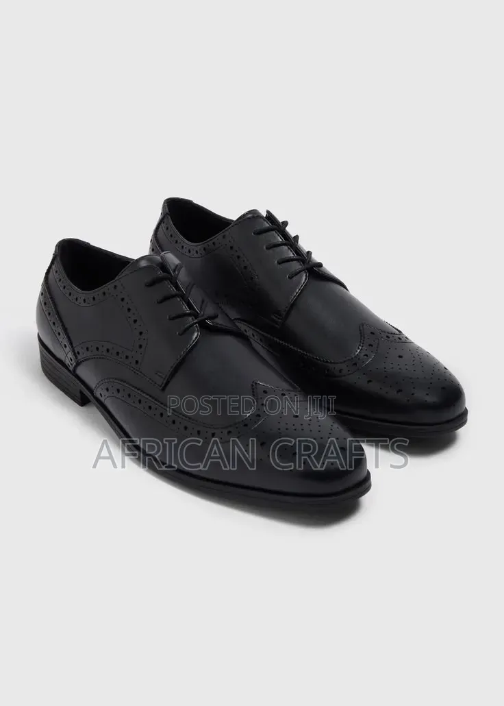 Leather Closed Shoes