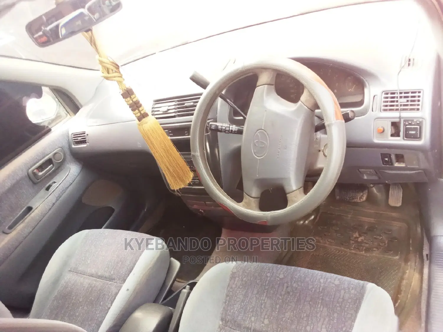 Toyota Ipsum 2001 Green