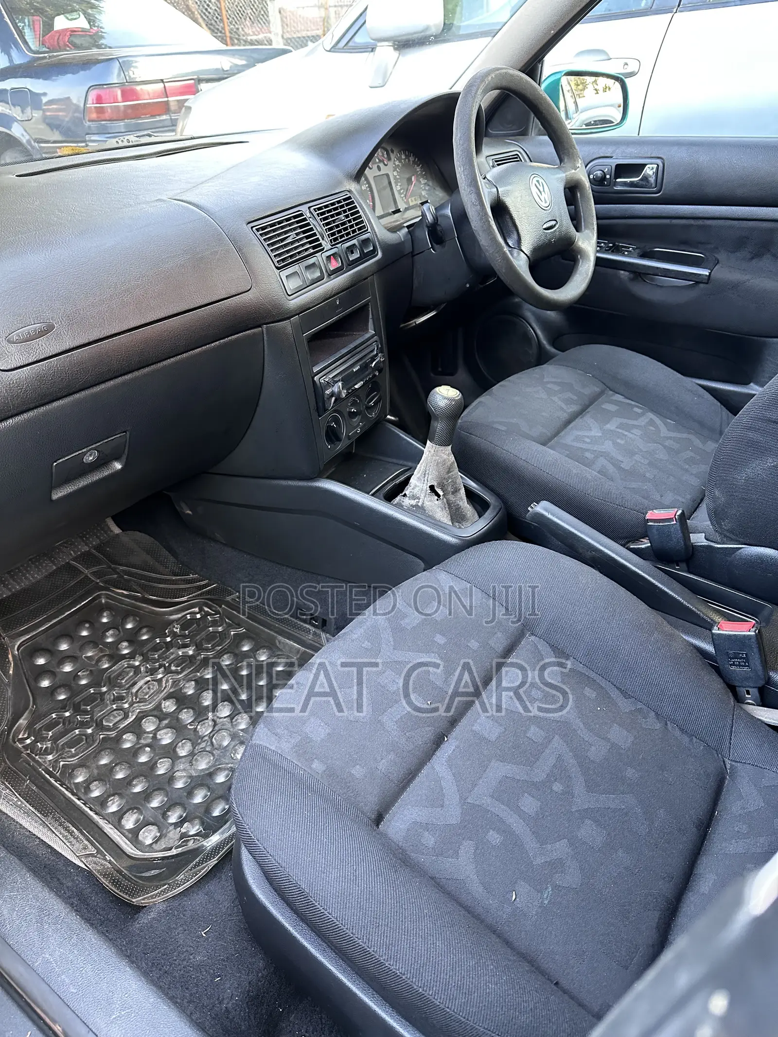 Volkswagen Golf 2005 Green